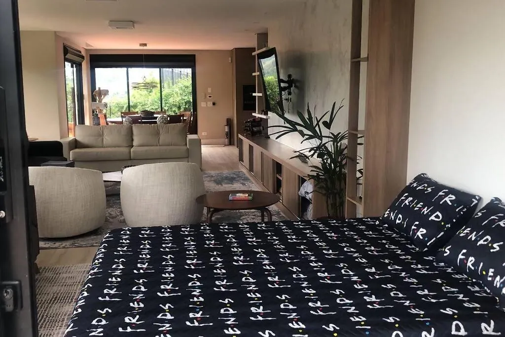 Loft Por Do Sol-Campos Do Jordao Villa Brezilya